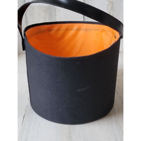 Halloween trick or treat canvas basket accessory decor - Picture 6 of 9